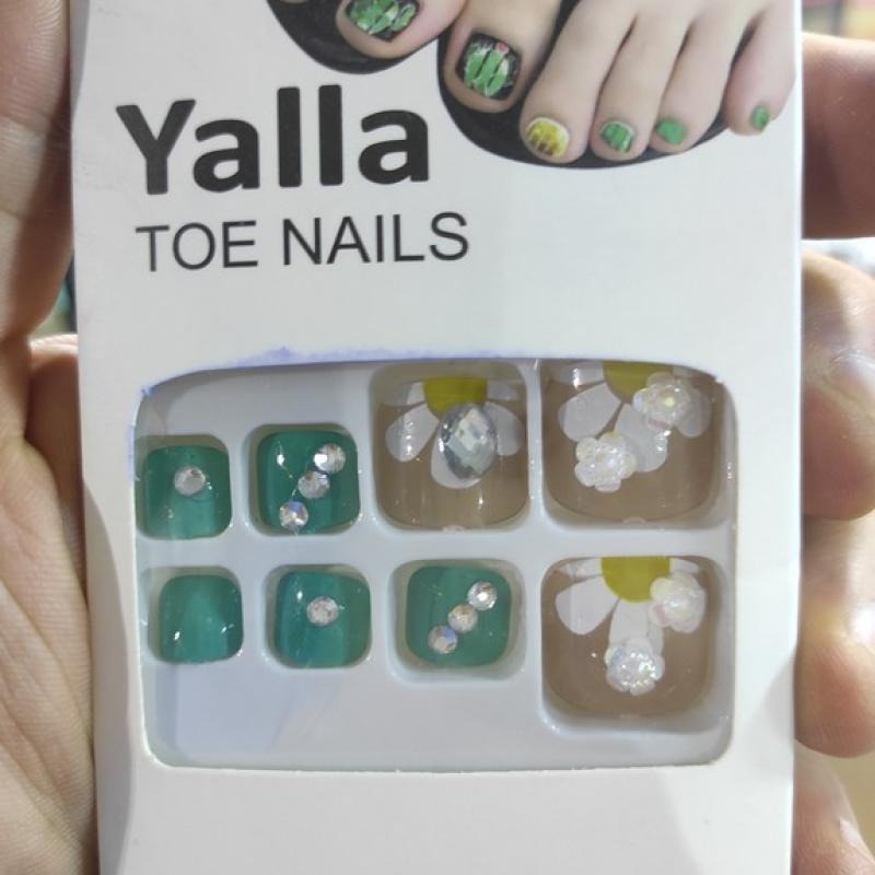 "Yalla" Artificial Toenails