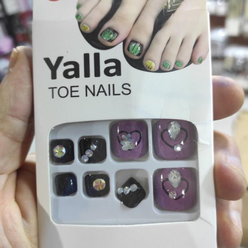 "Yalla" Artificial Toenails
