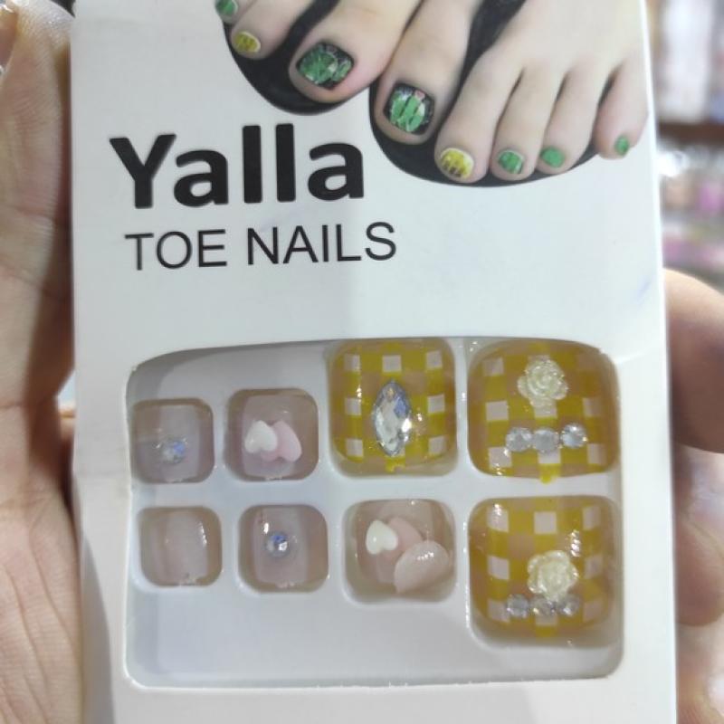 "Yalla" Artificial Toenails