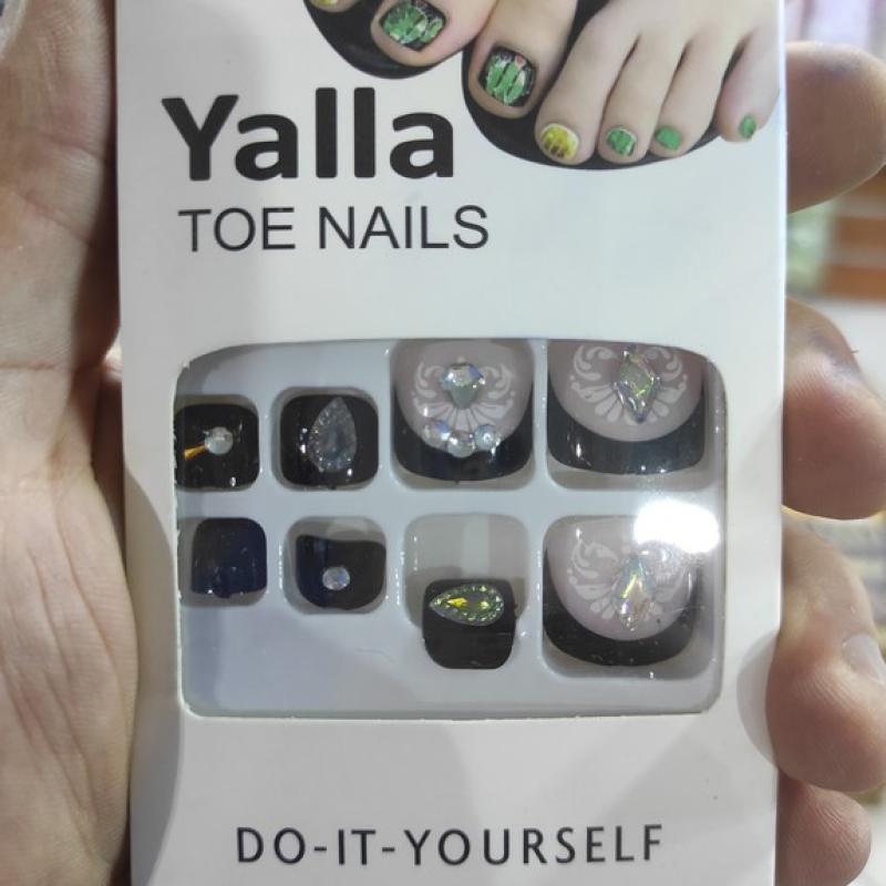 "Yalla" Artificial Toenails